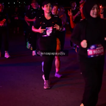 Runner Photo 3877485