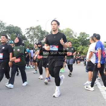 Runner Photo 3877571