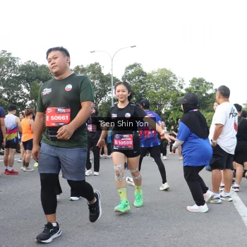 Runner Photo 3877585