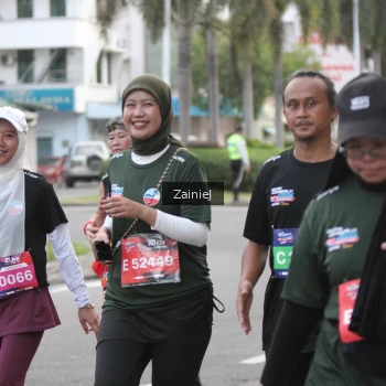 Runner Photo 3877621