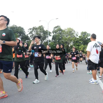Runner Photo 3877622
