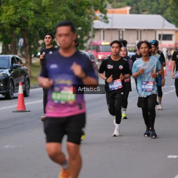 Runner Photo 3877648