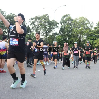Runner Photo 3877683
