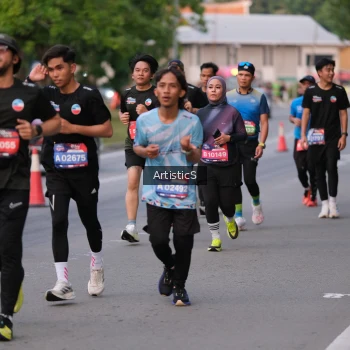 Runner Photo 3877735