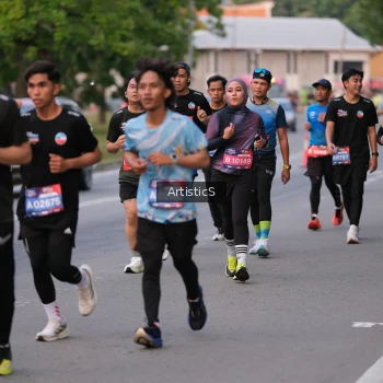 Runner Photo 3877756