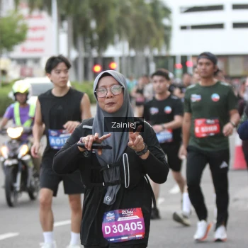 Runner Photo 3877811