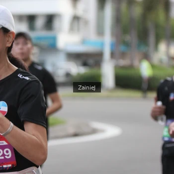 Runner Photo 3877815