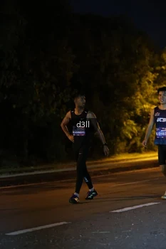 Runner Photo 3877860
