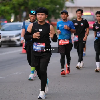 Runner Photo 3877885