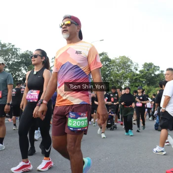 Runner Photo 3877900
