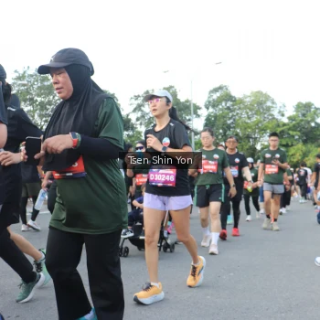 Runner Photo 3877918