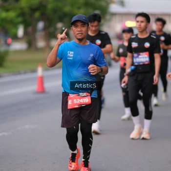 Runner Photo 3877952