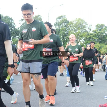 Runner Photo 3877998