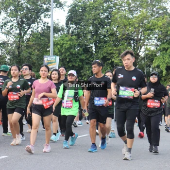 Runner Photo 3878314