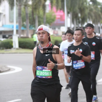 Runner Photo 3878434