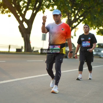 Runner Photo 3878486