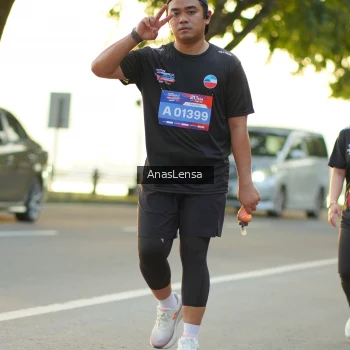 Runner Photo 3878536