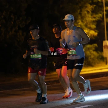 Runner Photo 3878658