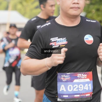 Runner Photo 3878748