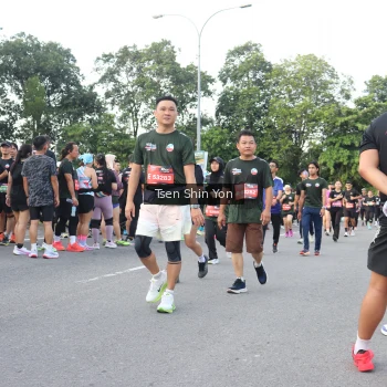 Runner Photo 3878757
