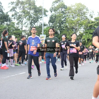 Runner Photo 3878788