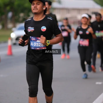 Runner Photo 3878850