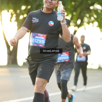Runner Photo 3878854