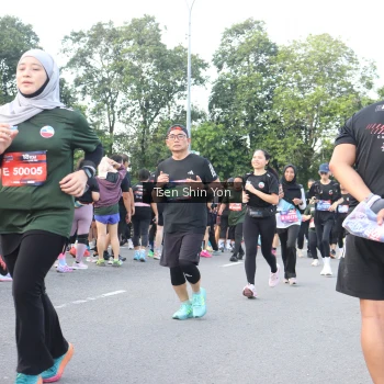 Runner Photo 3878890