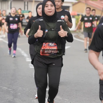 Runner Photo 3878911