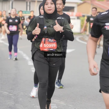 Runner Photo 3878935