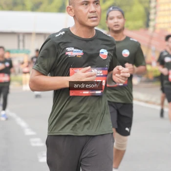 Runner Photo 3879045