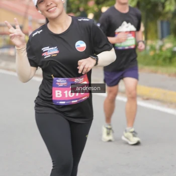 Runner Photo 3879156