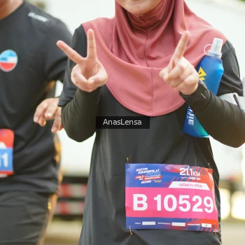 Runner Photo 3879176