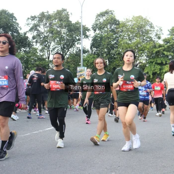 Runner Photo 3879350