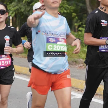 Runner Photo 3879366