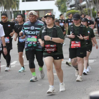 Runner Photo 3879376
