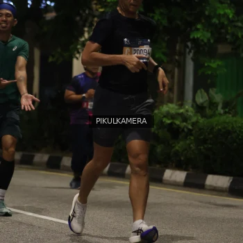 Runner Photo 3879383