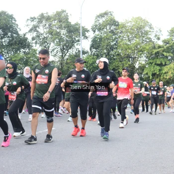 Runner Photo 3879430