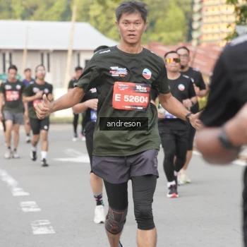 Runner Photo 3879433