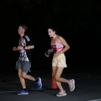 Runner Photo 3879441