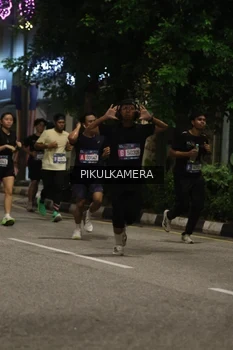 Runner Photo 3879443