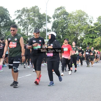Runner Photo 3879457