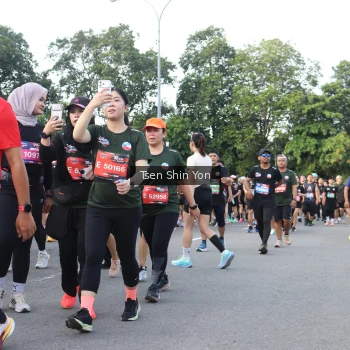 Runner Photo 3879534