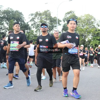 Runner Photo 3879556