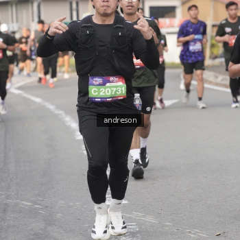 Runner Photo 3879575