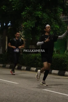 Runner Photo 3879593