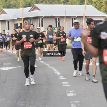 Runner Photo 3879654