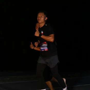 Runner Photo 3879729