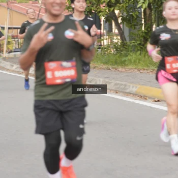 Runner Photo 3879773