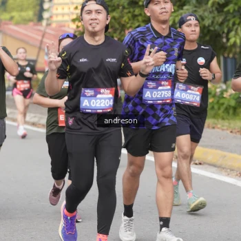 Runner Photo 3879843